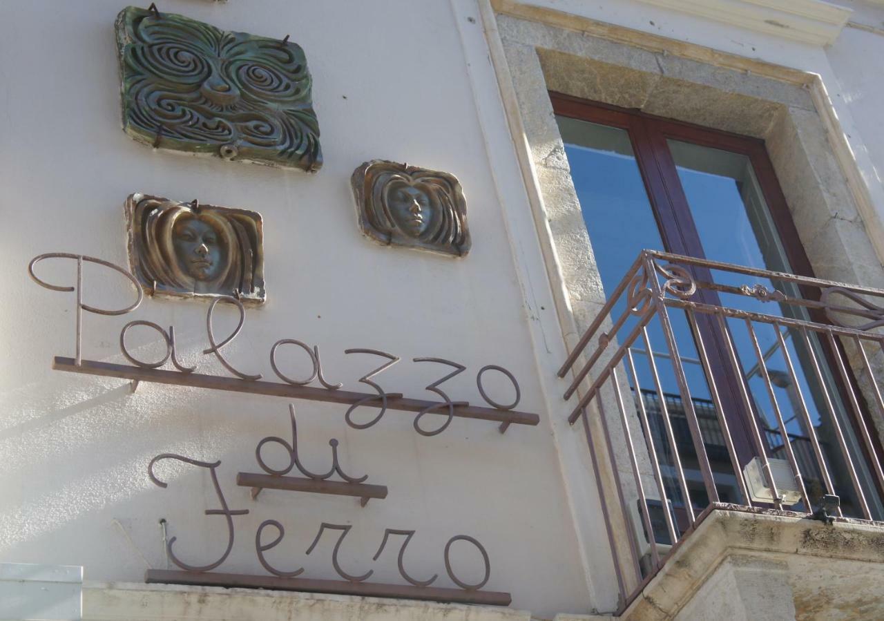 Palazzo Di Ferro Taormina Appartement Buitenkant foto