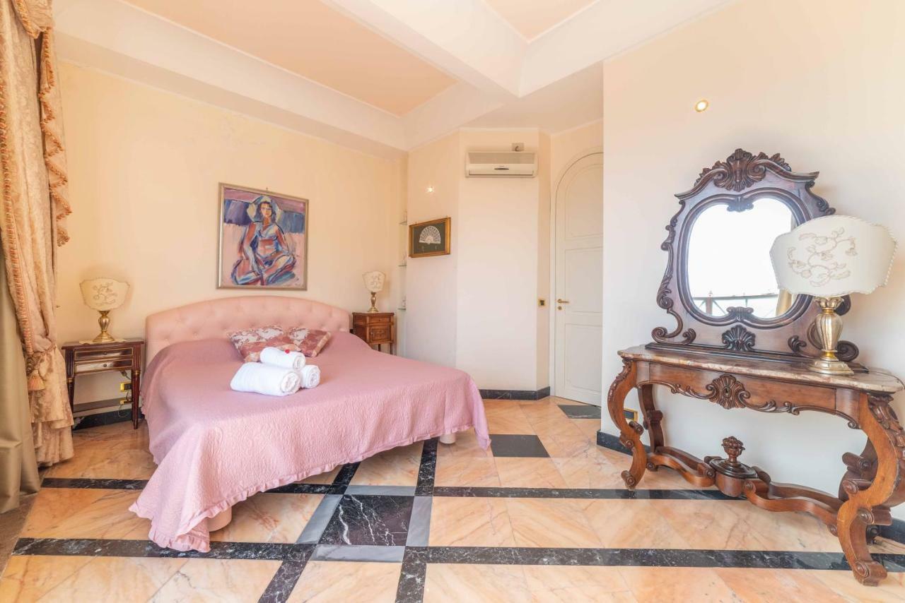 Palazzo Di Ferro Taormina Appartement Buitenkant foto