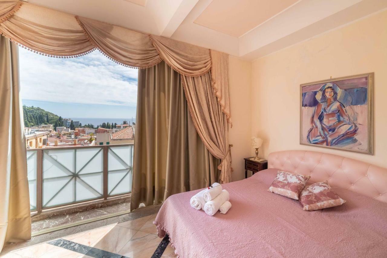 Palazzo Di Ferro Taormina Appartement Buitenkant foto